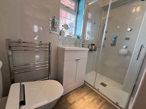 Photo 13- click for photo gallery